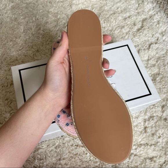 Tabitha Simmons | NWT Heli Light Pink Striped Jacquard Sandals Size 7 B - Picture 3 of 6